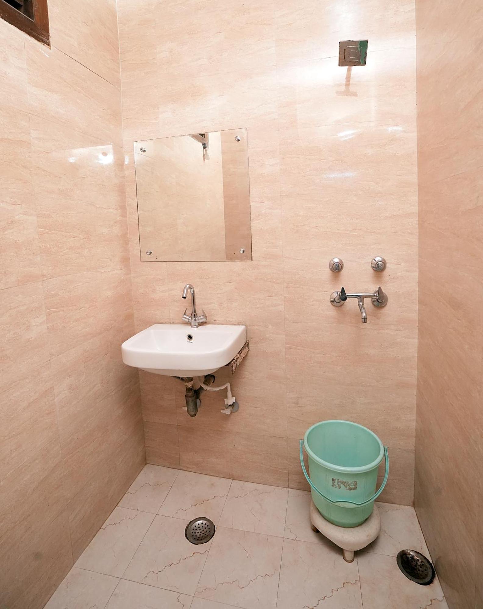 New Royal Hotel Delhi  Extérieur photo