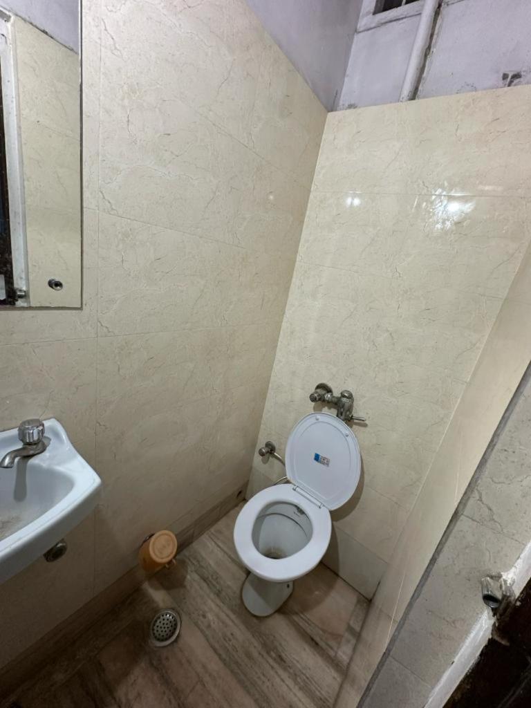 New Royal Hotel Delhi  Extérieur photo